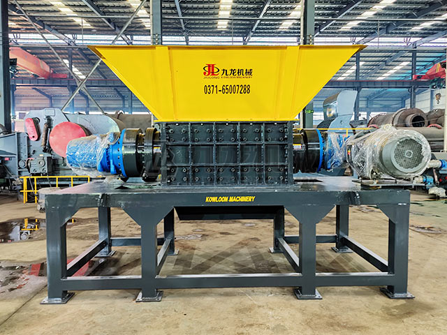 雙軸撕碎機(jī) 雙軸撕碎機(jī)